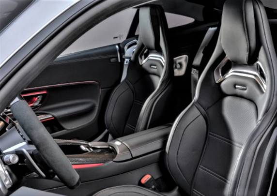 MB-AMG GT Coupe interior screenshot.png